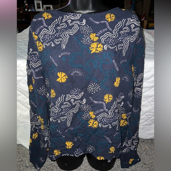 Ripzone Long Sleeve Blouse - Picture 1 of 8
